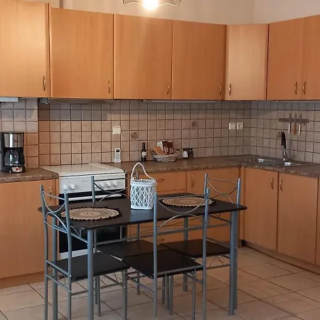 La Casa Bella Di * Chalkís